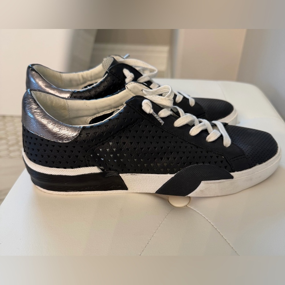 Dolce Vita Zina Sneakers